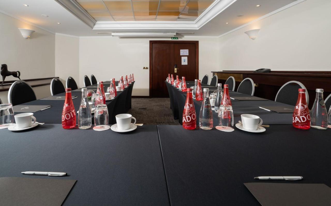 Hotel Pont Royal Париж Екстер'єр фото The meeting room