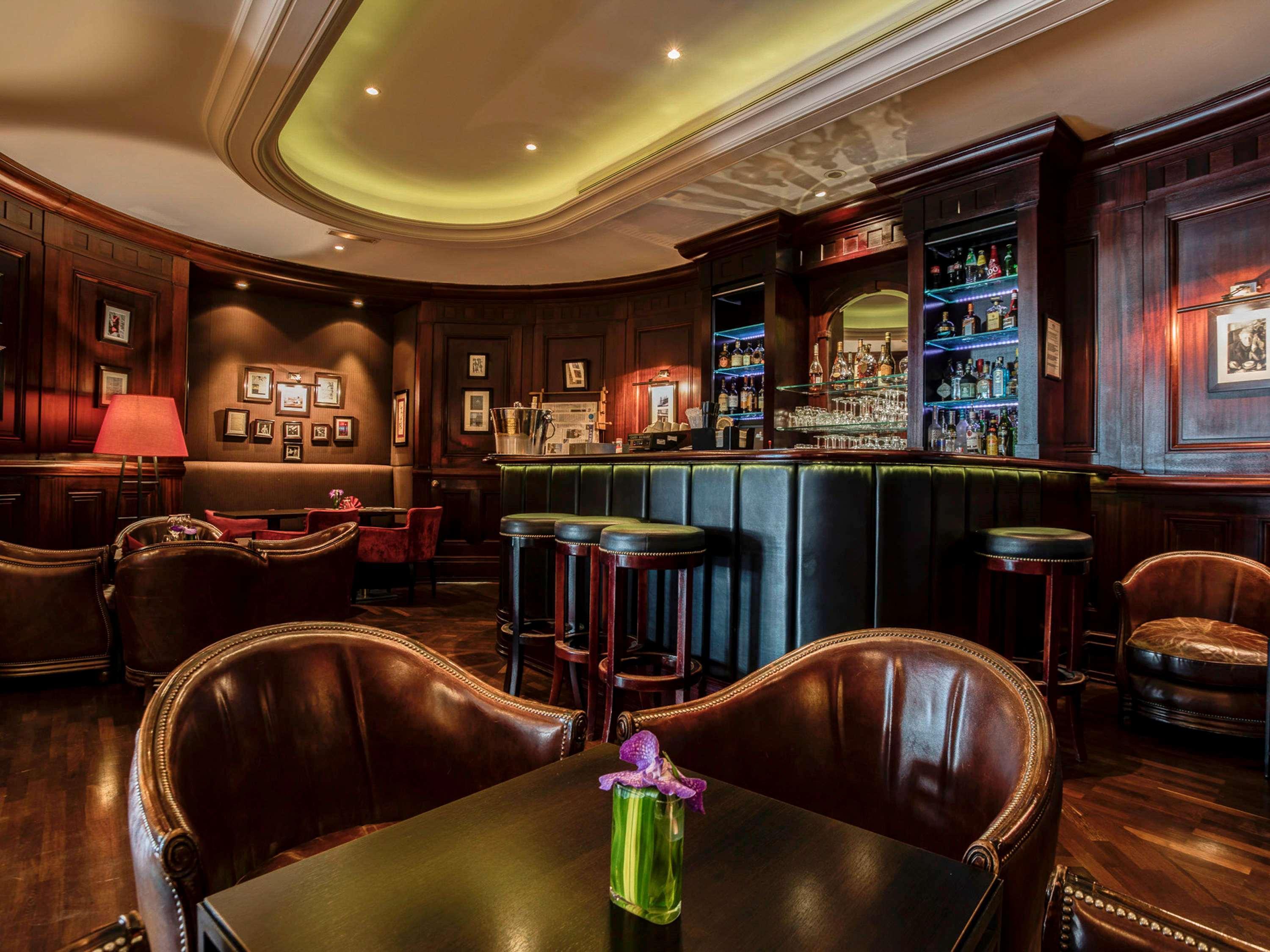 Hotel Pont Royal Париж Екстер'єр фото The Bar